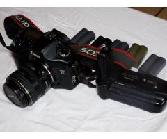 Canon EOS 5D Mark fényképezőgép tartozékaival eladó